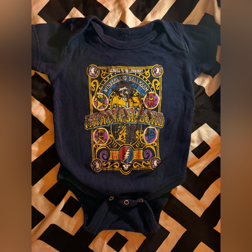 🌈💛Infant Greatful Dead onesie